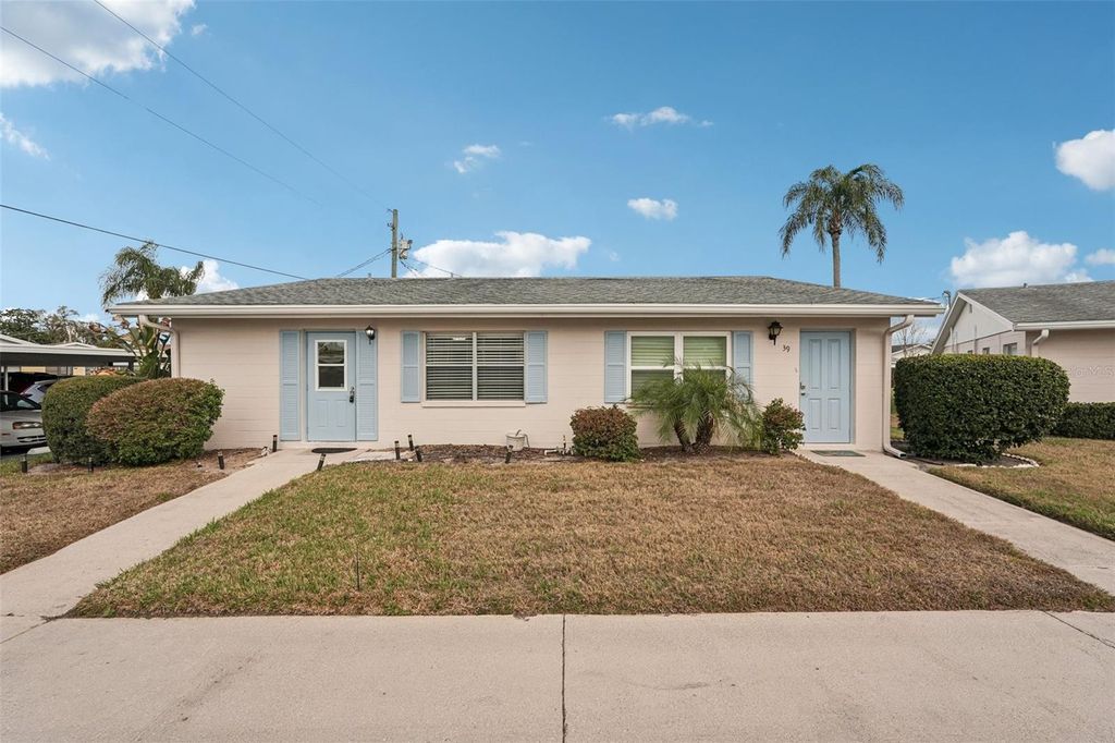 Photo of 402 Dorchester Place #40, Sun City Center, FL 33573 (MLS # TB8482004)