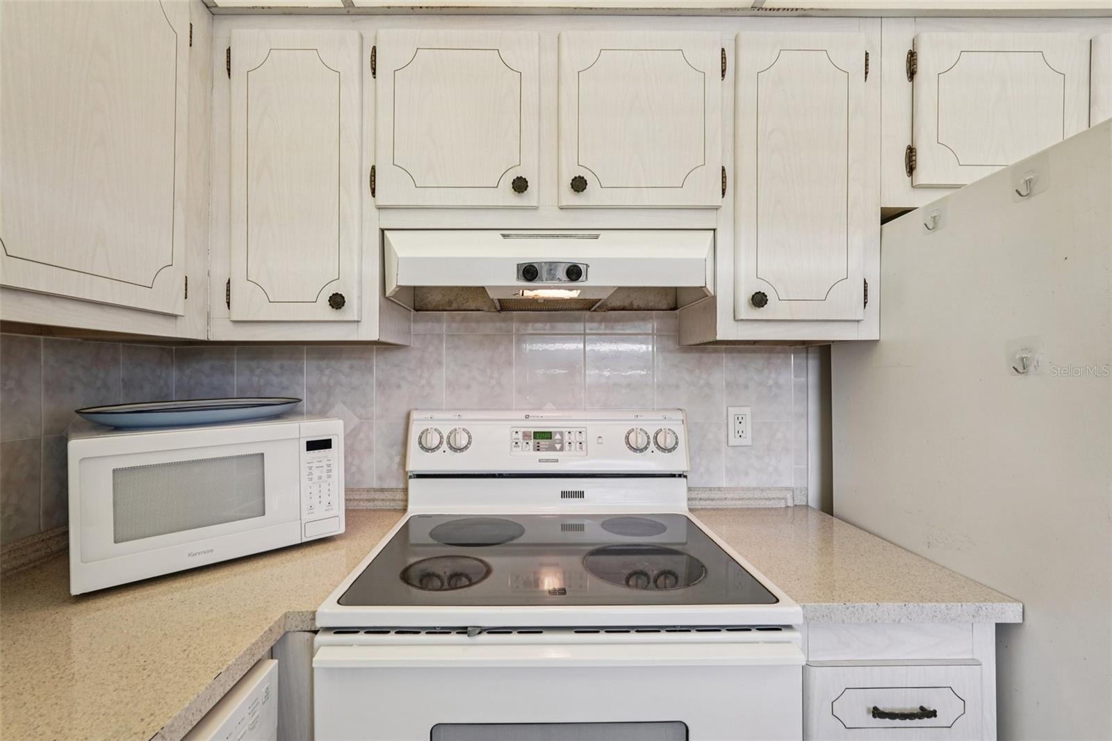 DORCHESTER B CONDO - Residential