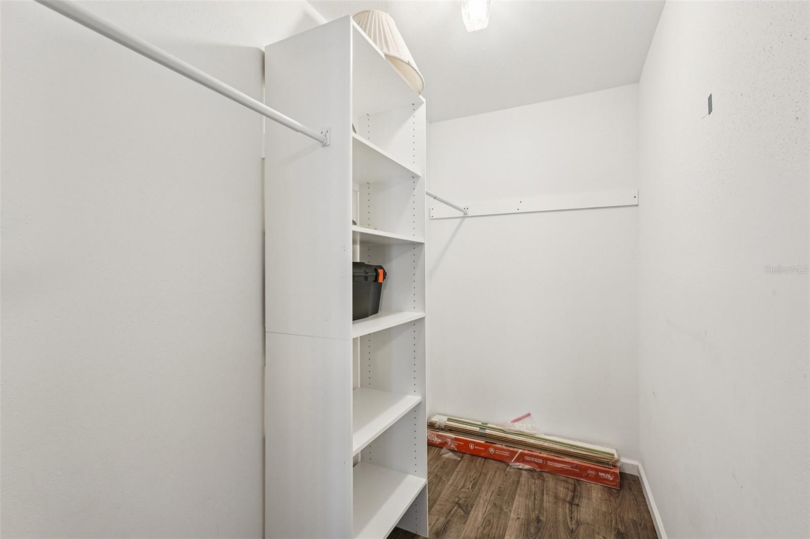 DORCHESTER B CONDO - Residential