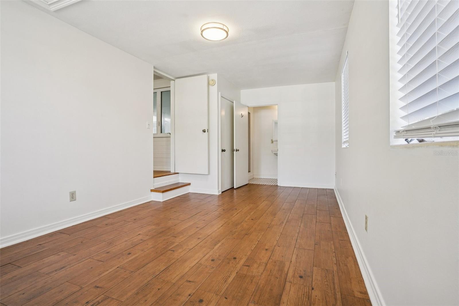 TANGERINE ACRES - Residential