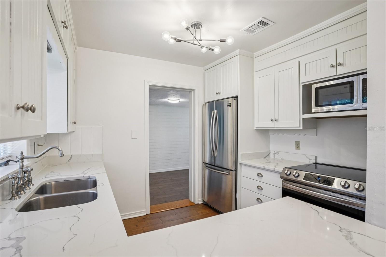 TANGERINE ACRES - Residential