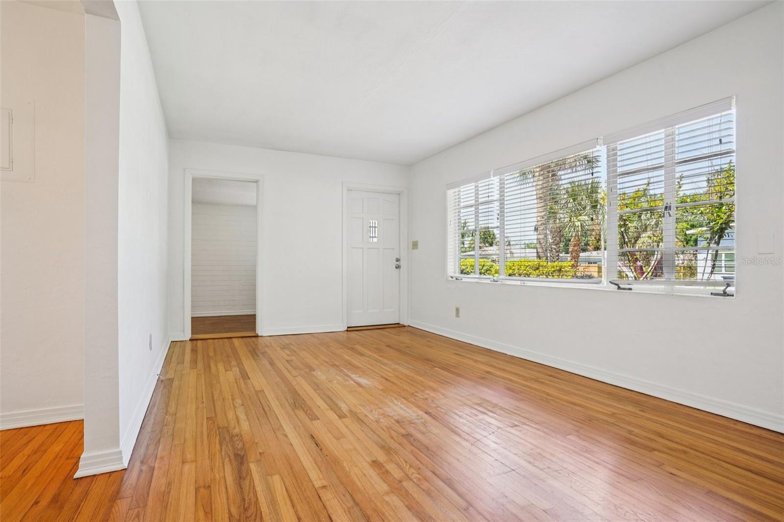 TANGERINE ACRES - Residential