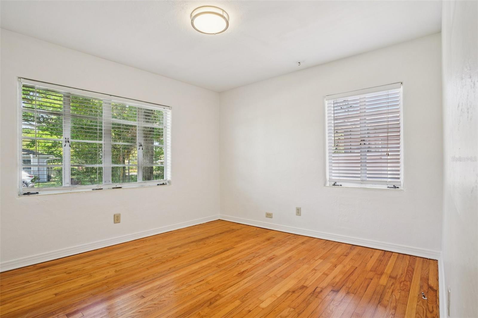 TANGERINE ACRES - Residential