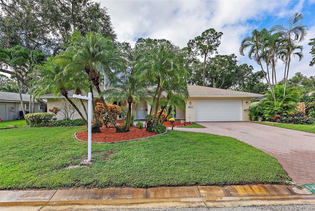 Photo of 1460 89th Avenue N, St Petersburg, FL 33702 (MLS # TB8432632)