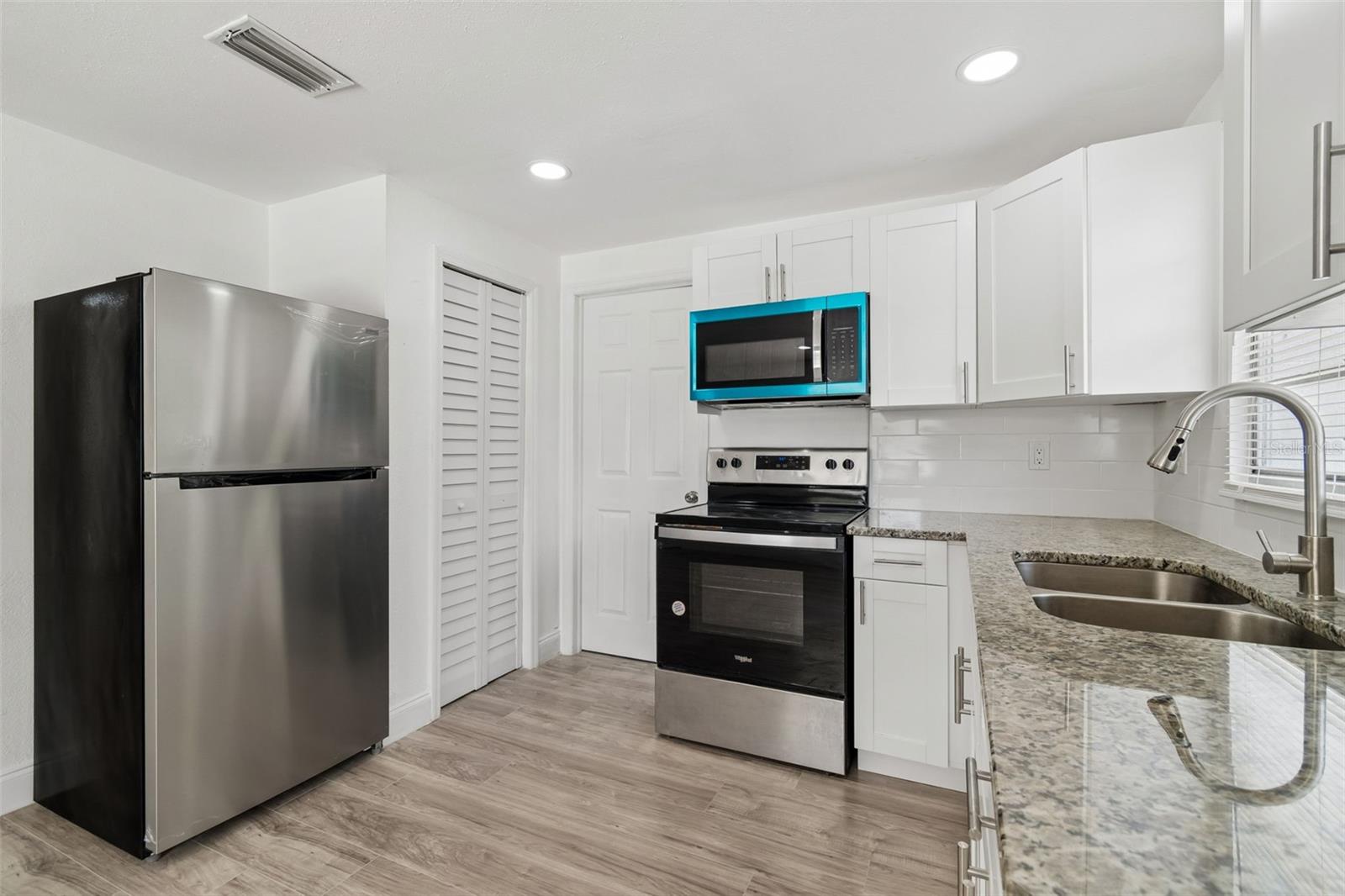 BUFFALO ESTATES UNIT 2 - Residential