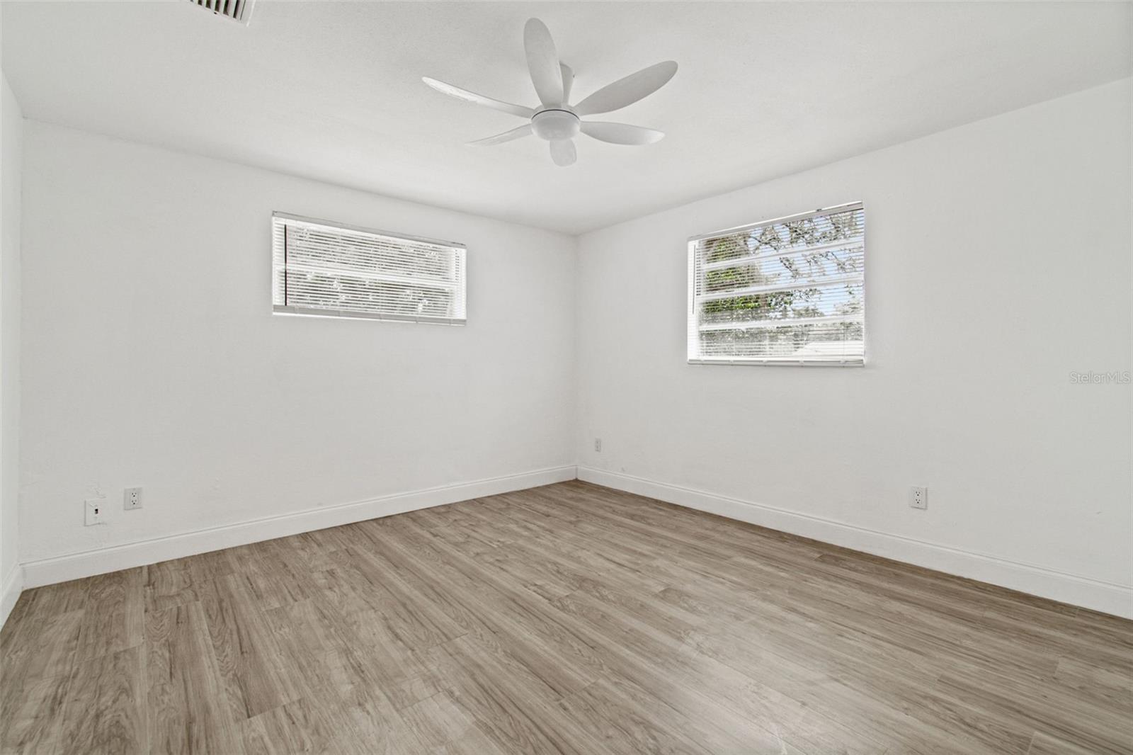 BUFFALO ESTATES UNIT 2 - Residential