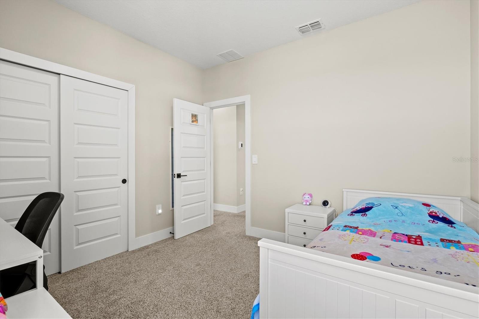MAGNOLIA BAY - Residential
