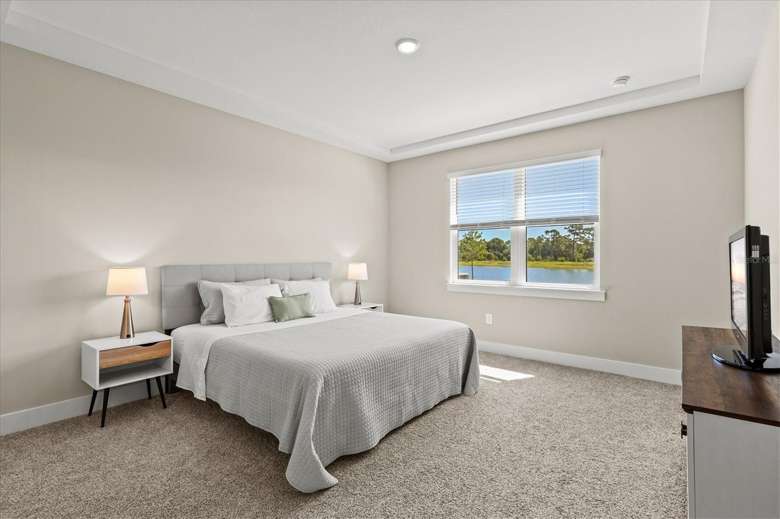 MAGNOLIA BAY - Residential