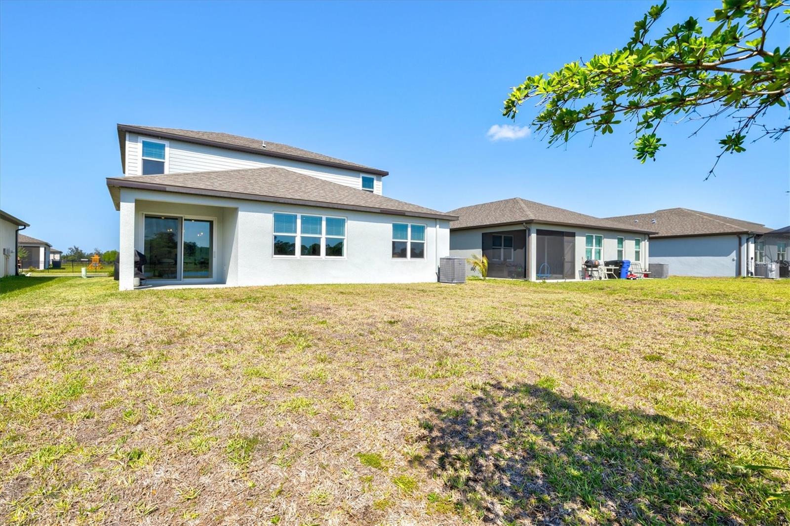 MAGNOLIA BAY - Residential