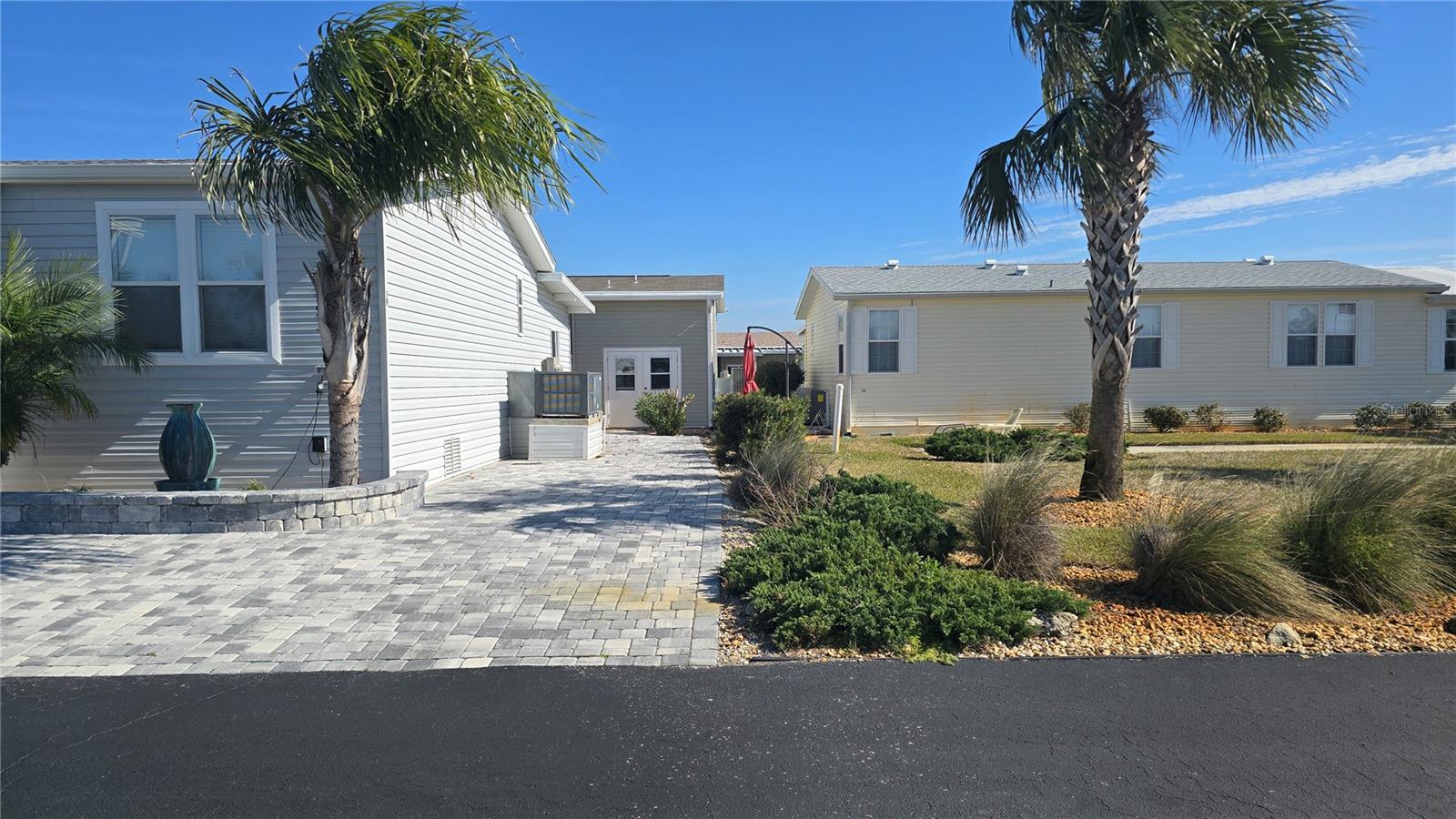 19 WINDWARD DRIVE