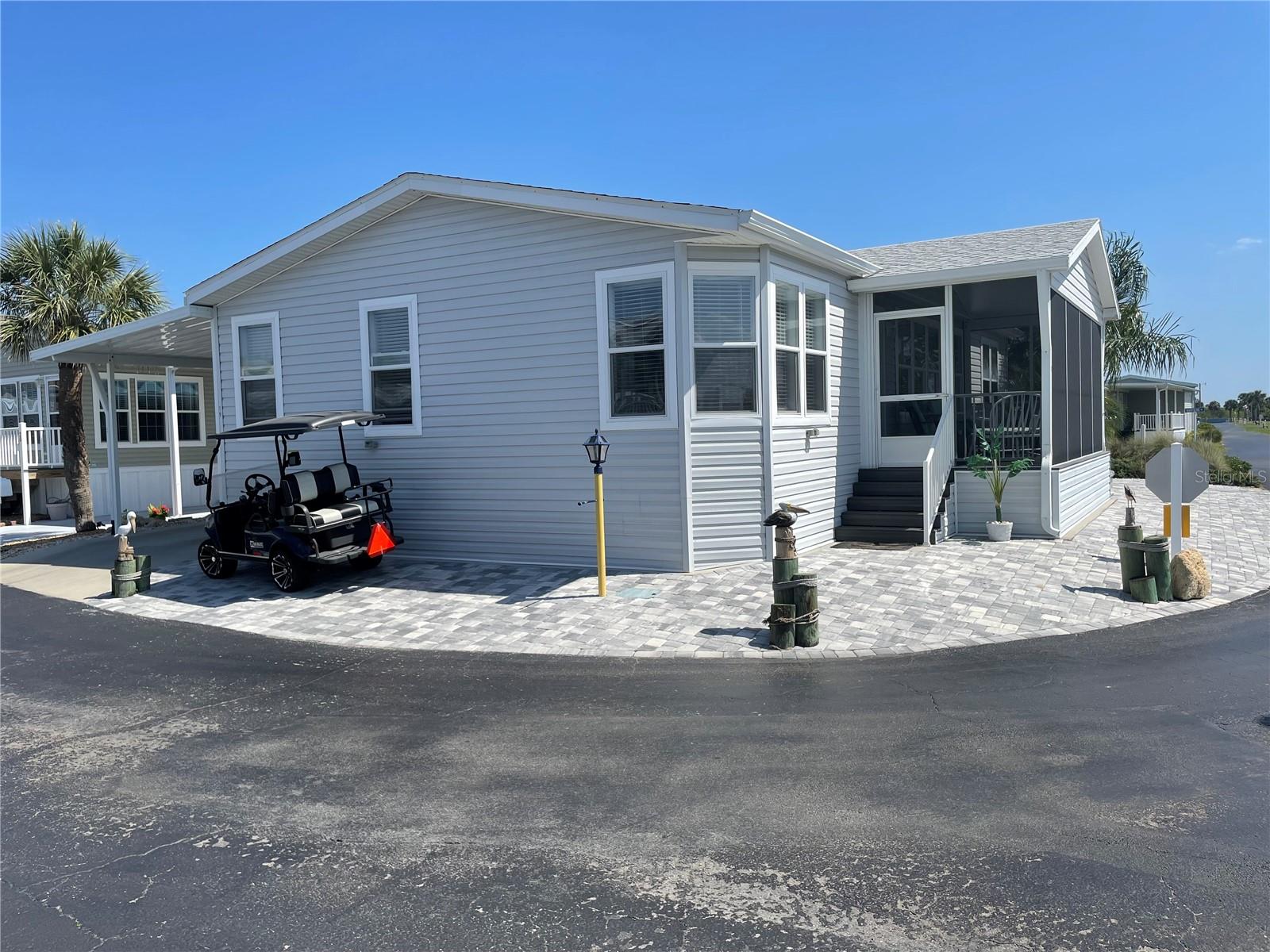 19 WINDWARD DRIVE