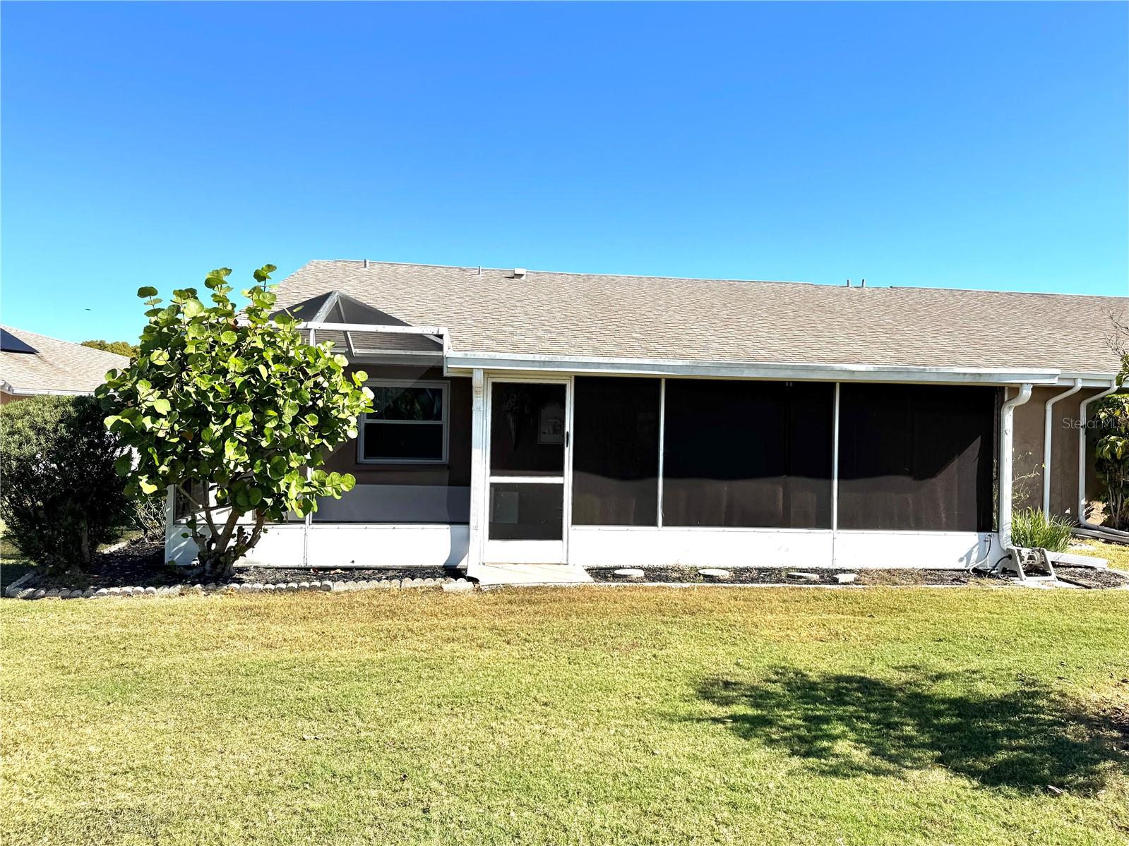 SUN CITY CENTER UNIT 45 - Residential Lease