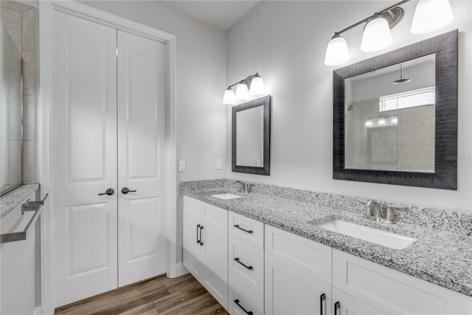 PALMS PH 4 - Residential