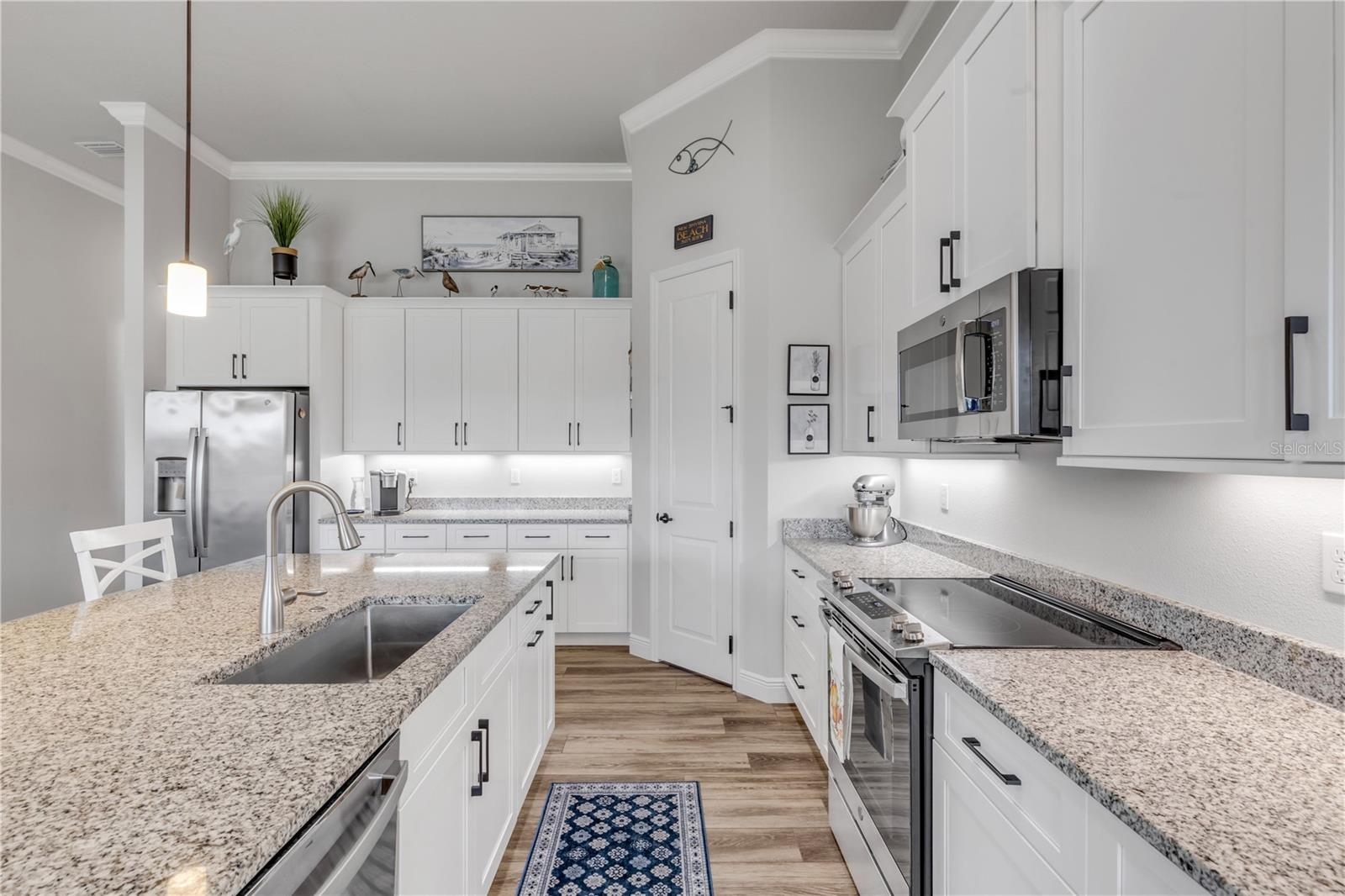 PALMS PH 4 - Residential