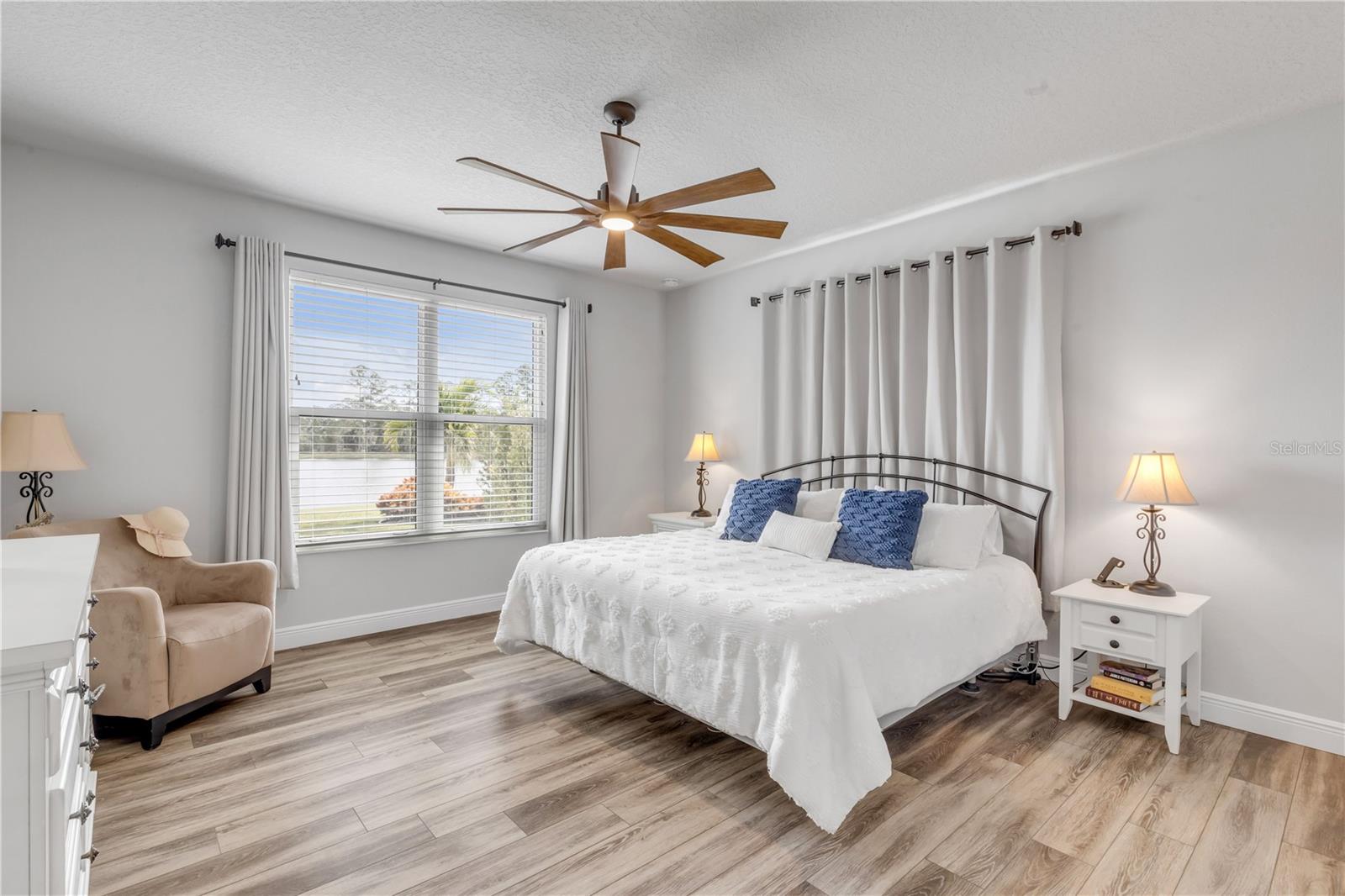 PALMS PH 4 - Residential