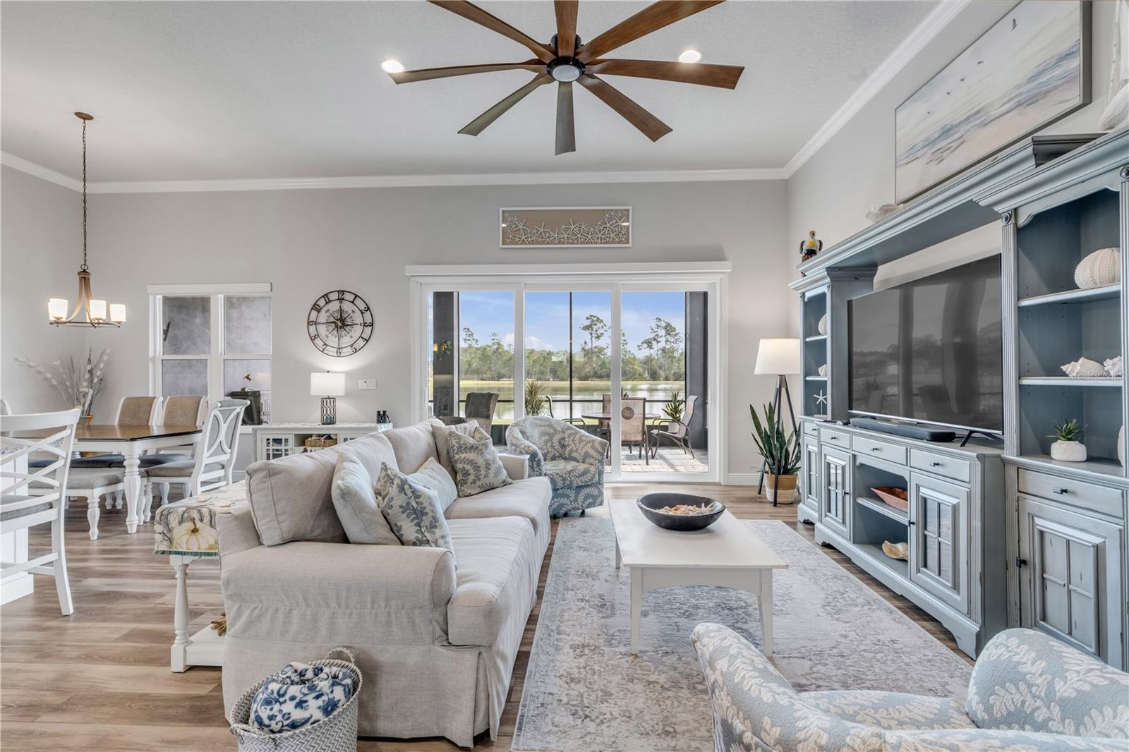 PALMS PH 4 - Residential