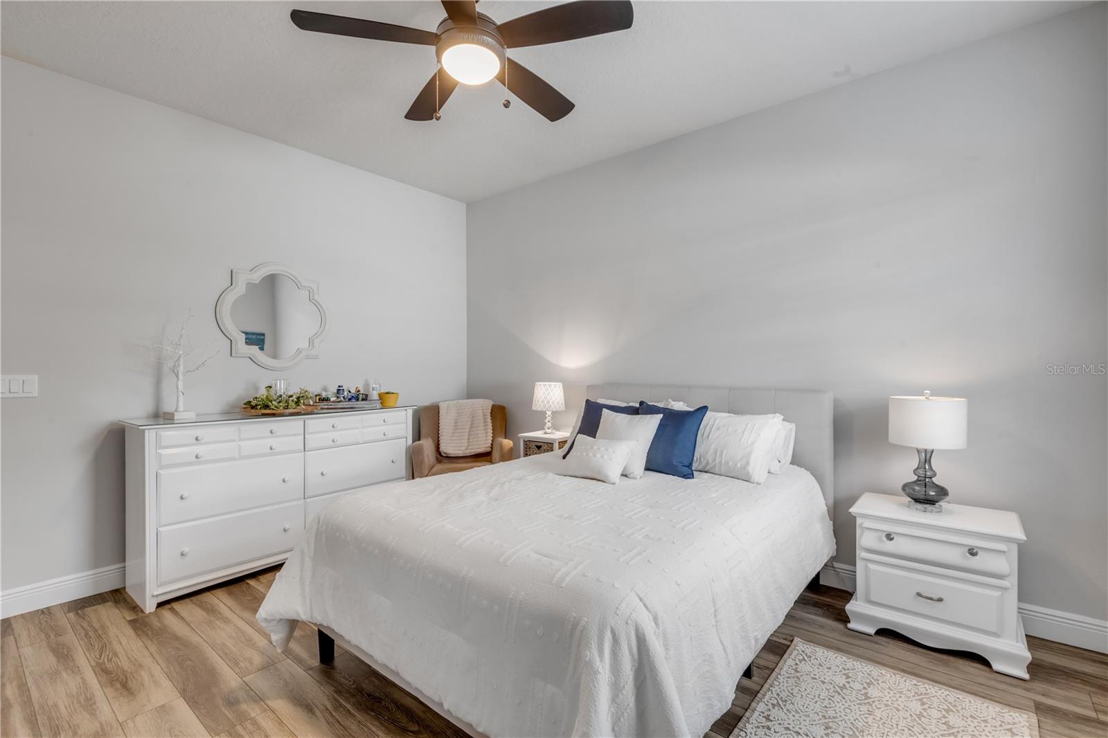 PALMS PH 4 - Residential