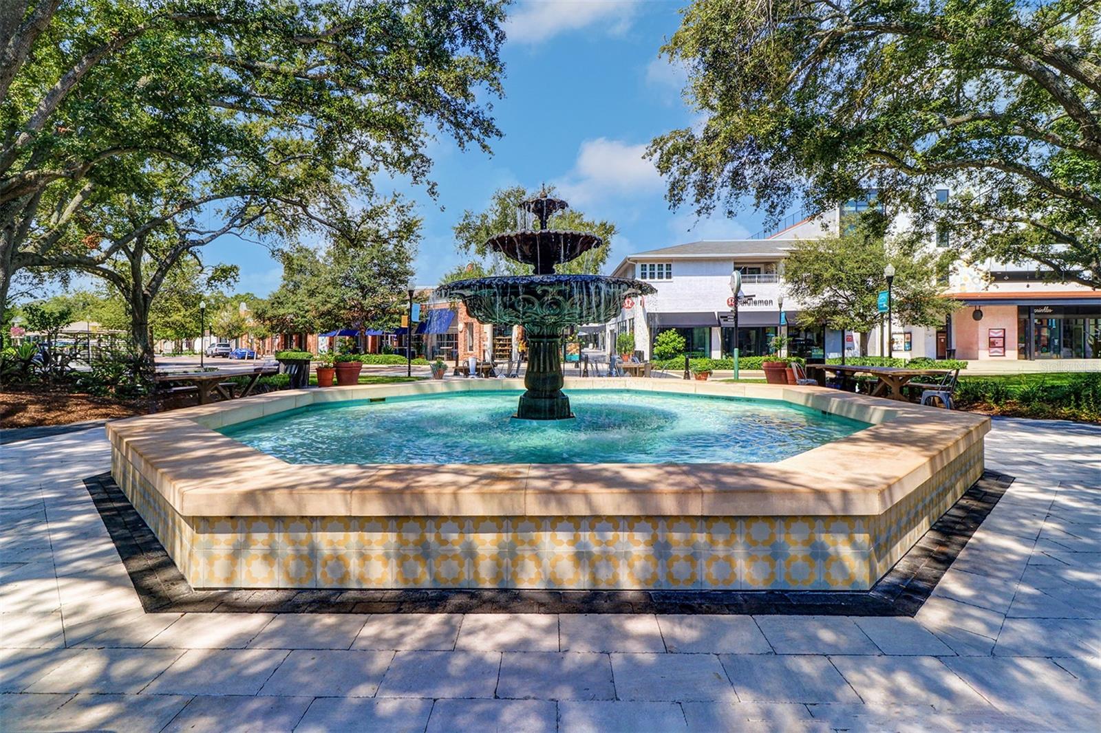 HYDE PARK WALK A CONDO - Residential