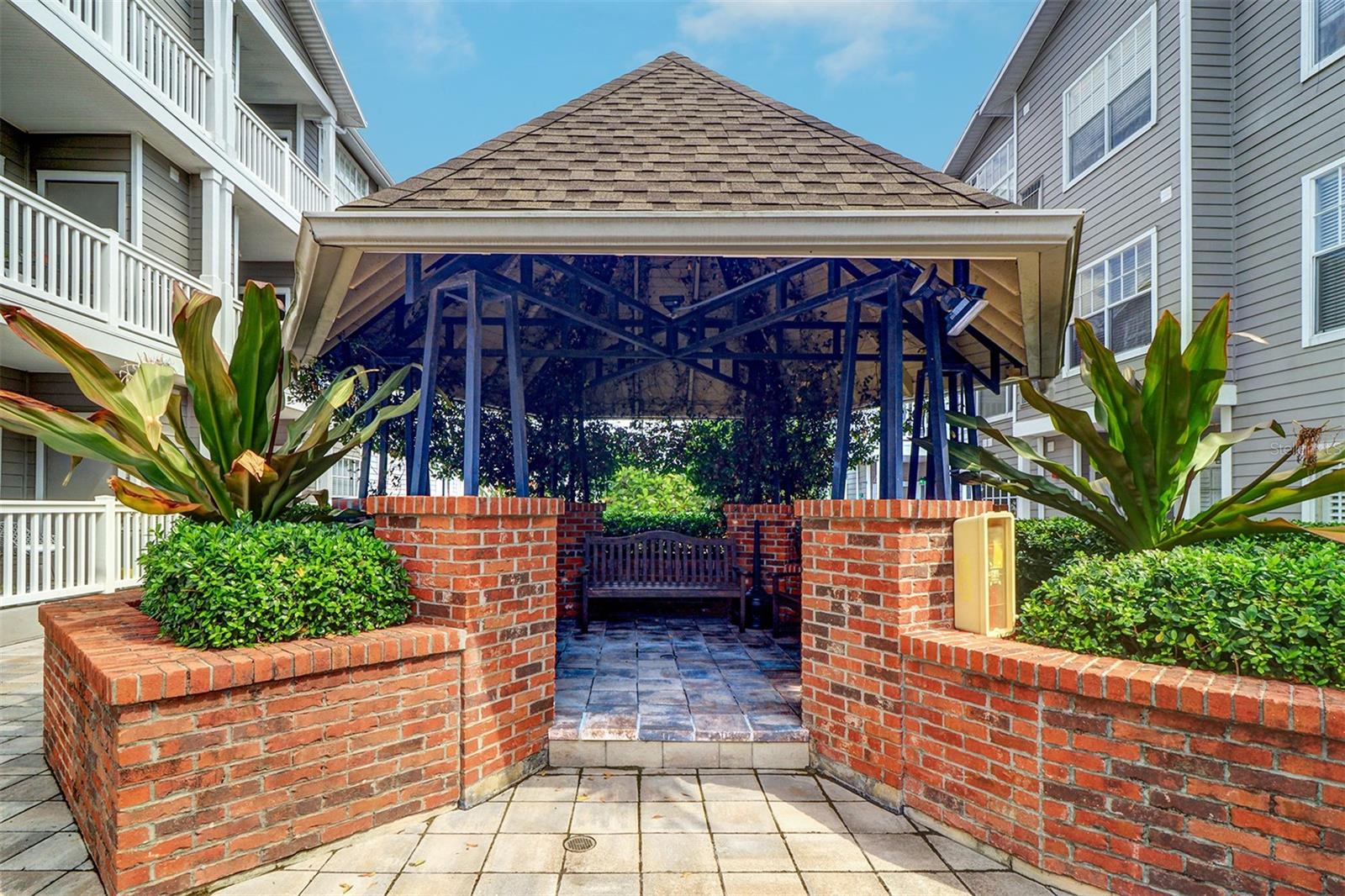 HYDE PARK WALK A CONDO - Residential