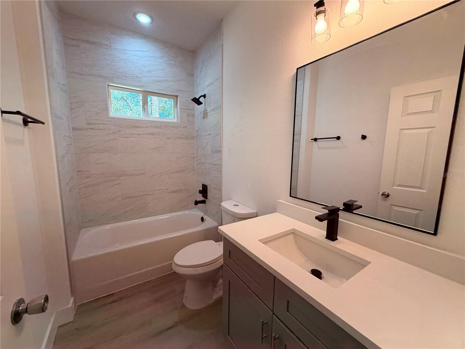 CITRUS SPGS UNIT 06 - Residential