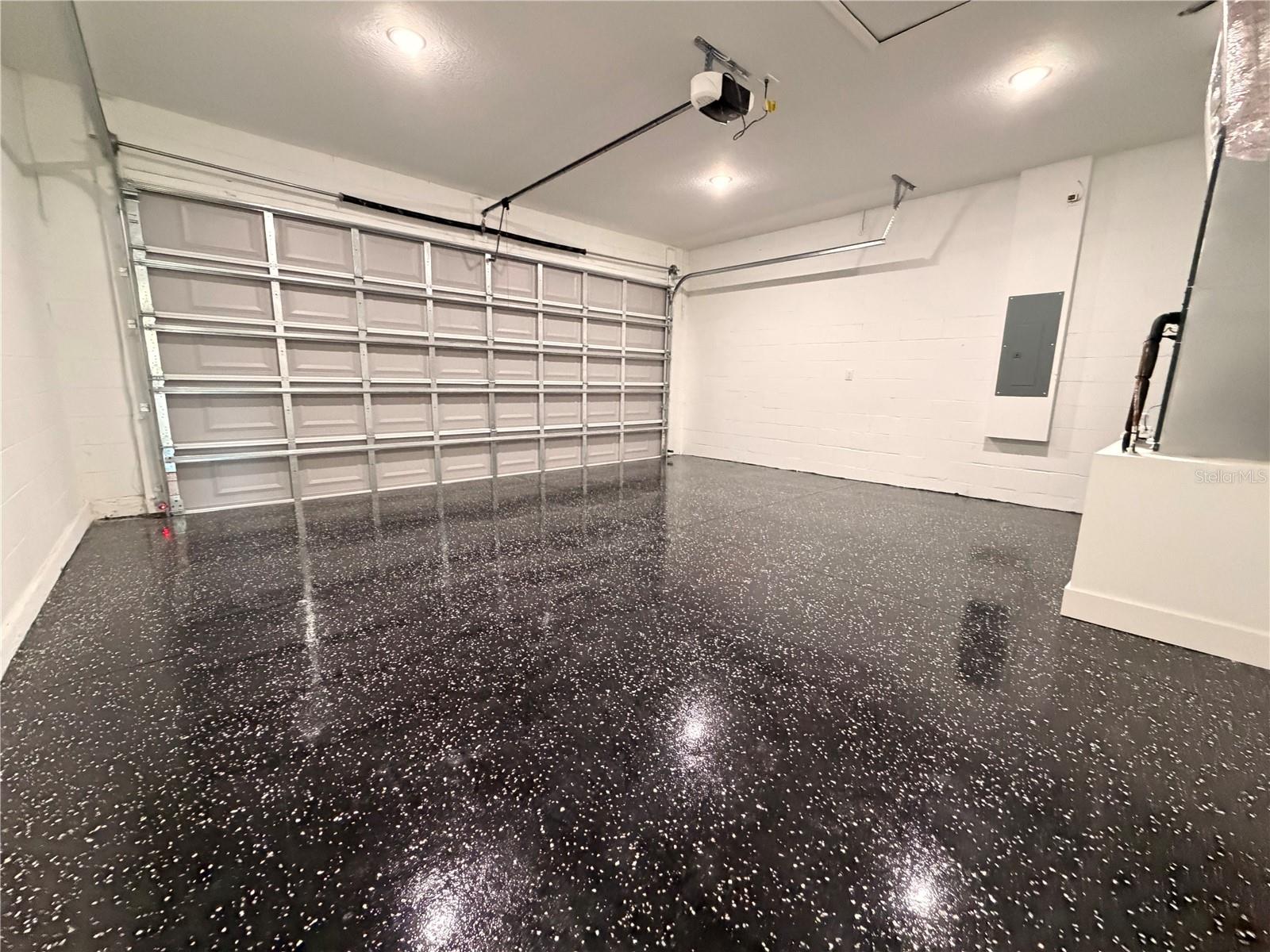 CITRUS SPGS UNIT 06 - Residential