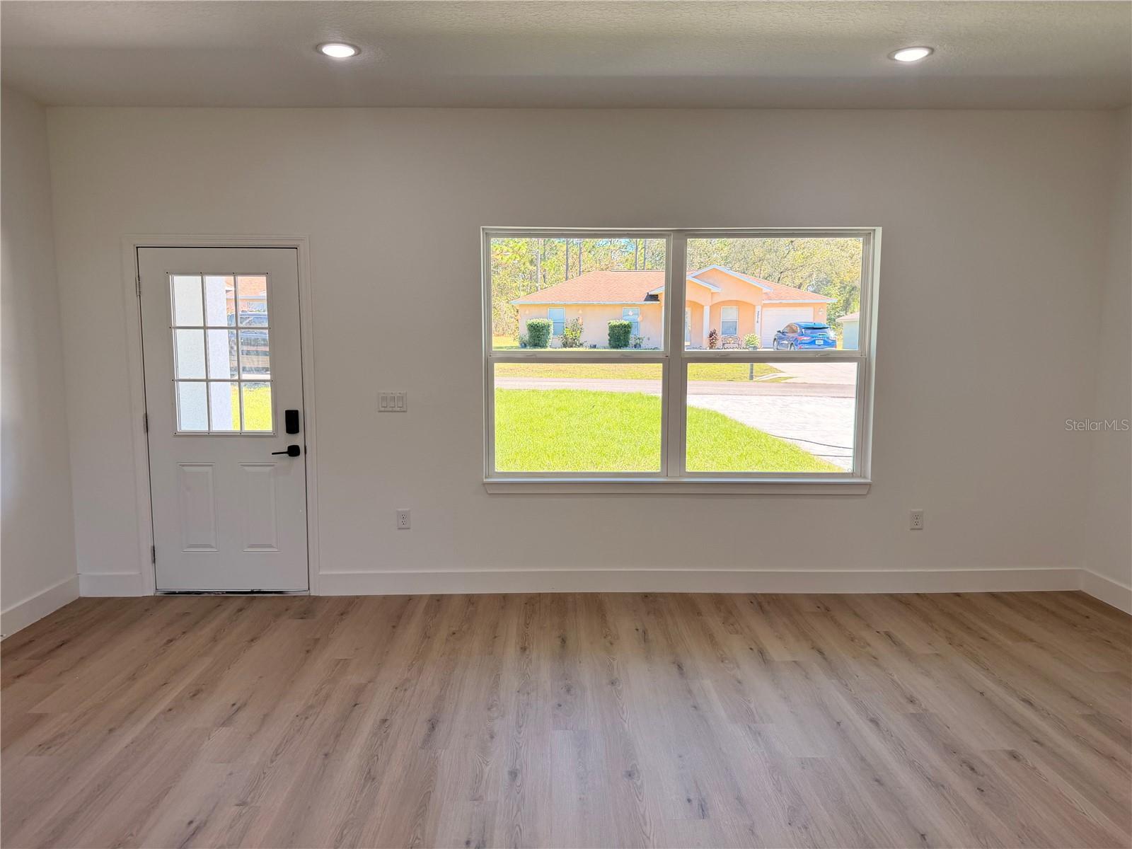 CITRUS SPGS UNIT 06 - Residential