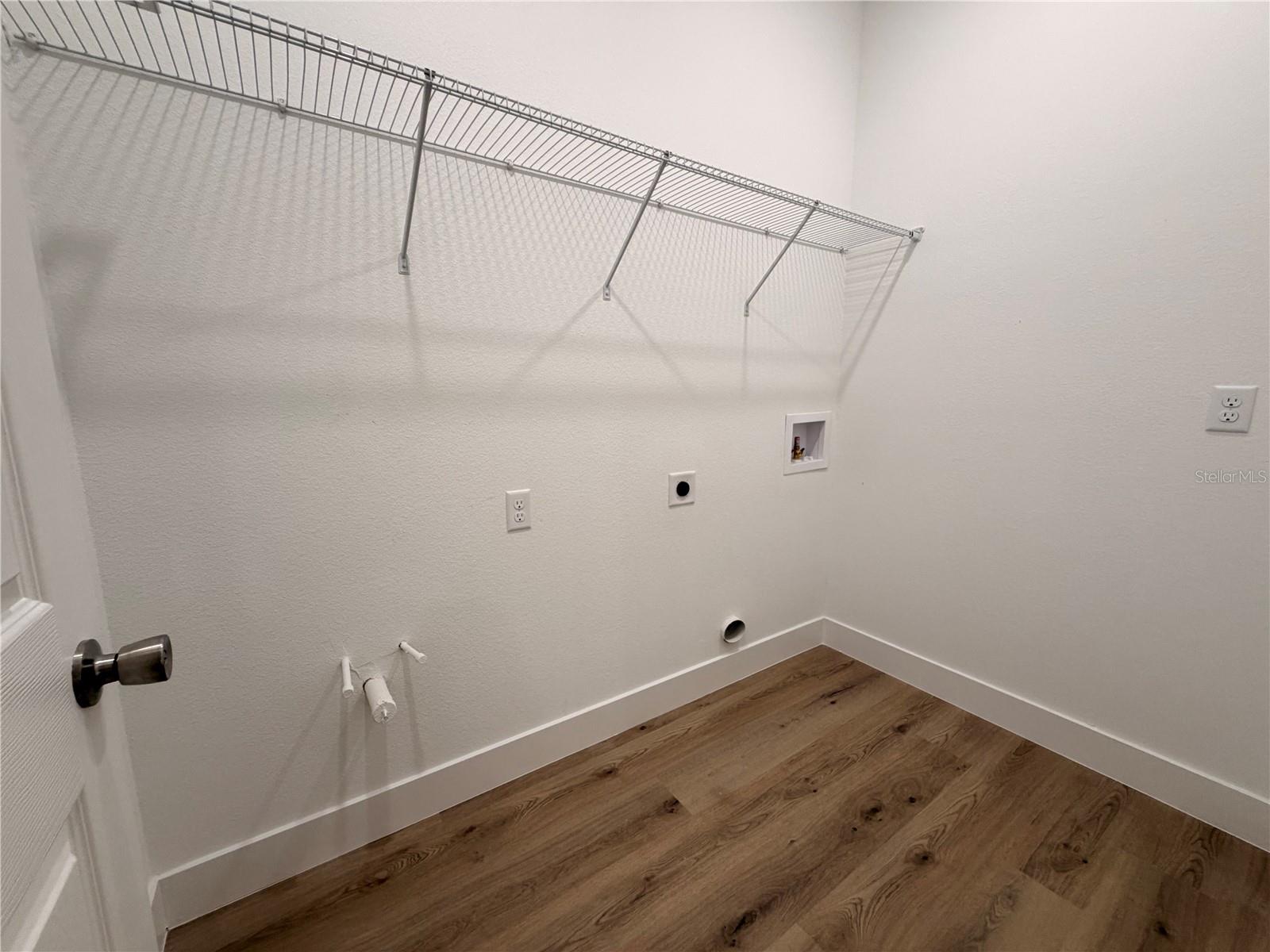 CITRUS SPGS UNIT 06 - Residential