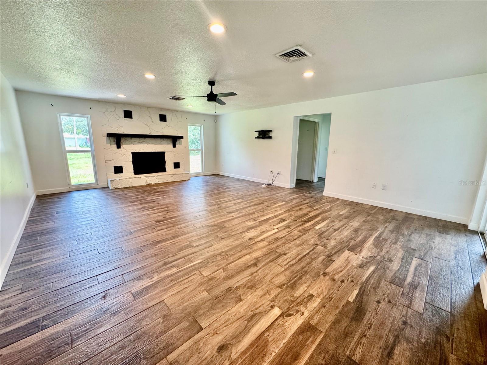 UNPLATTED - Residential