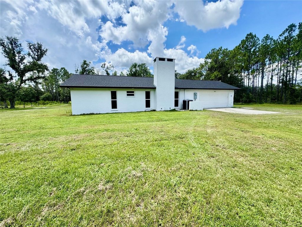 Photo of 5812 N Dormany Road, Plant City, FL 33565 (MLS # TB8417634)