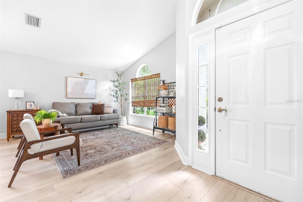 Photo of 10357 Lightner Bridge Drive, Tampa, FL 33626 (MLS # TB8382801)