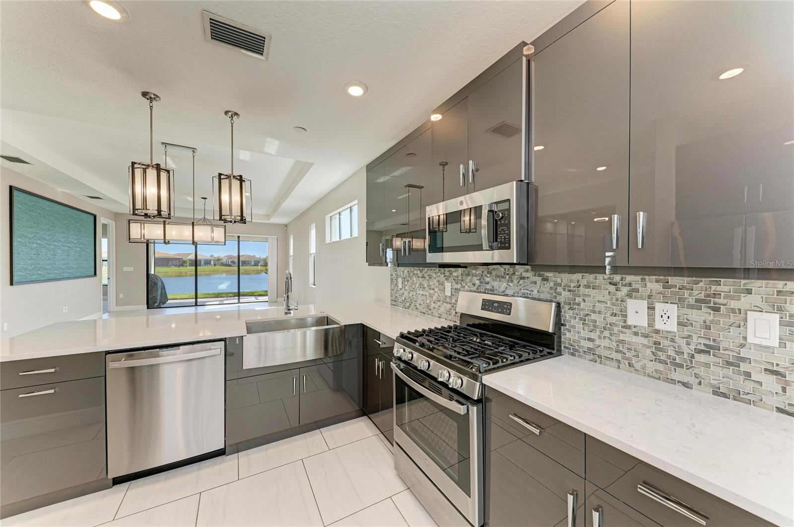 CRESSWIND PH I SUBPH A & B - Residential