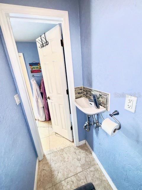 GROVELAND HEIGHTS - Residential