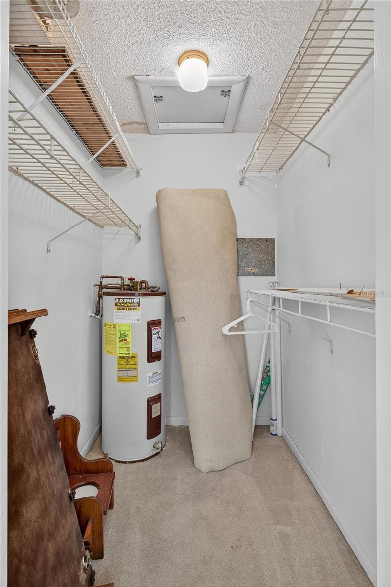 IMPERIAL PARK CO-OP BLDG - Residential