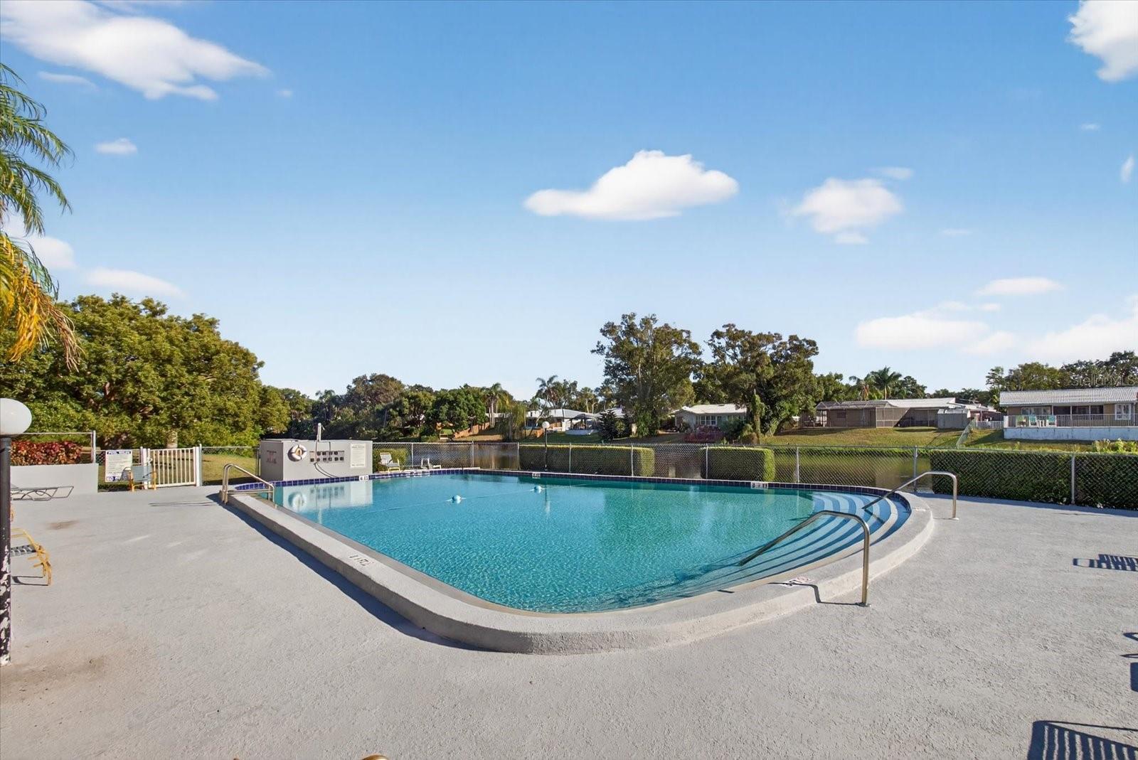 IMPERIAL PARK CO-OP BLDG - Residential