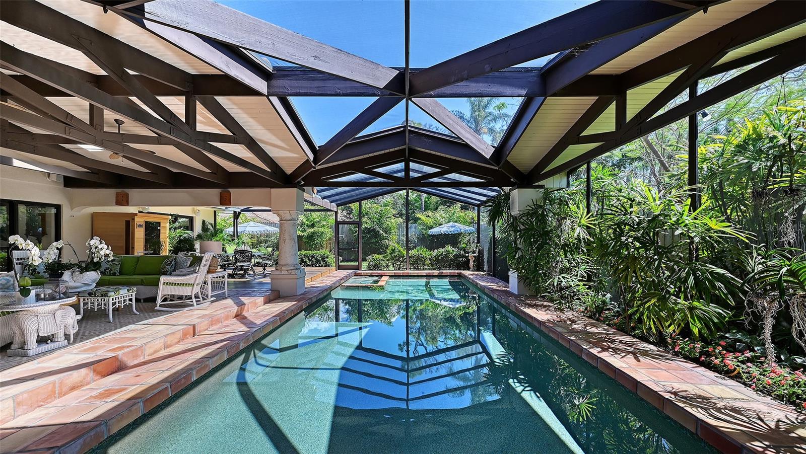 OYSTER BAY ESTATES - Residential