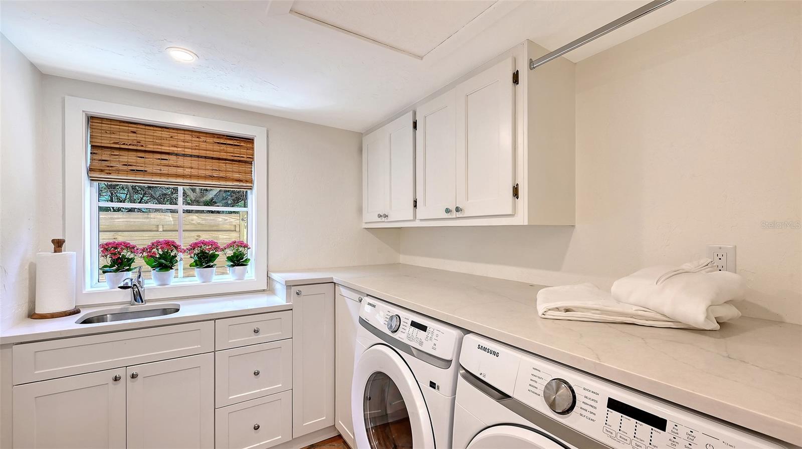 OYSTER BAY ESTATES - Residential