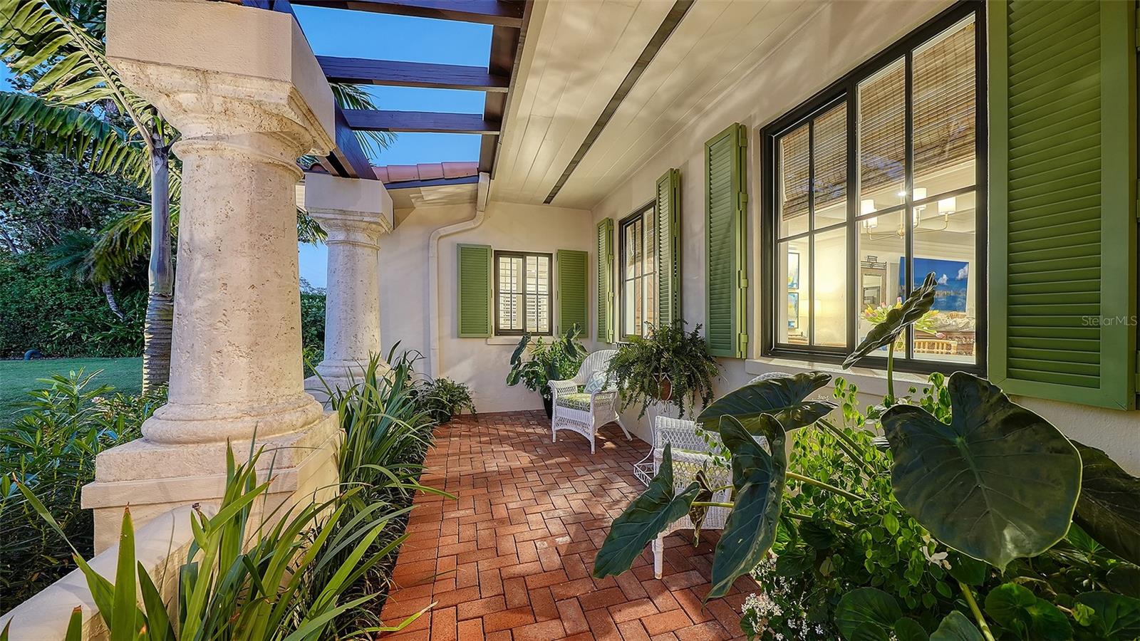 OYSTER BAY ESTATES - Residential