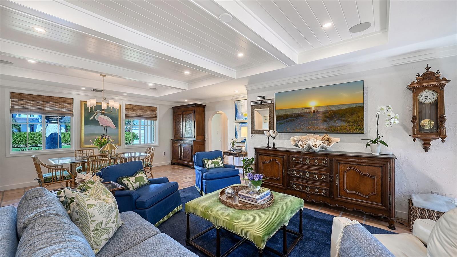 OYSTER BAY ESTATES - Residential