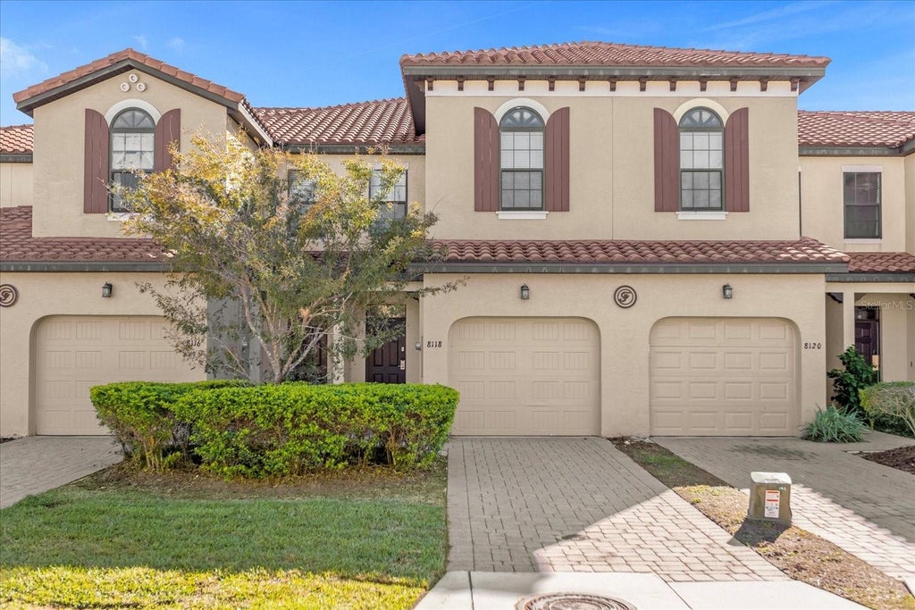 Photo of 8118 Roseville Boulevard, Davenport, FL 33896 (MLS # O6437089)