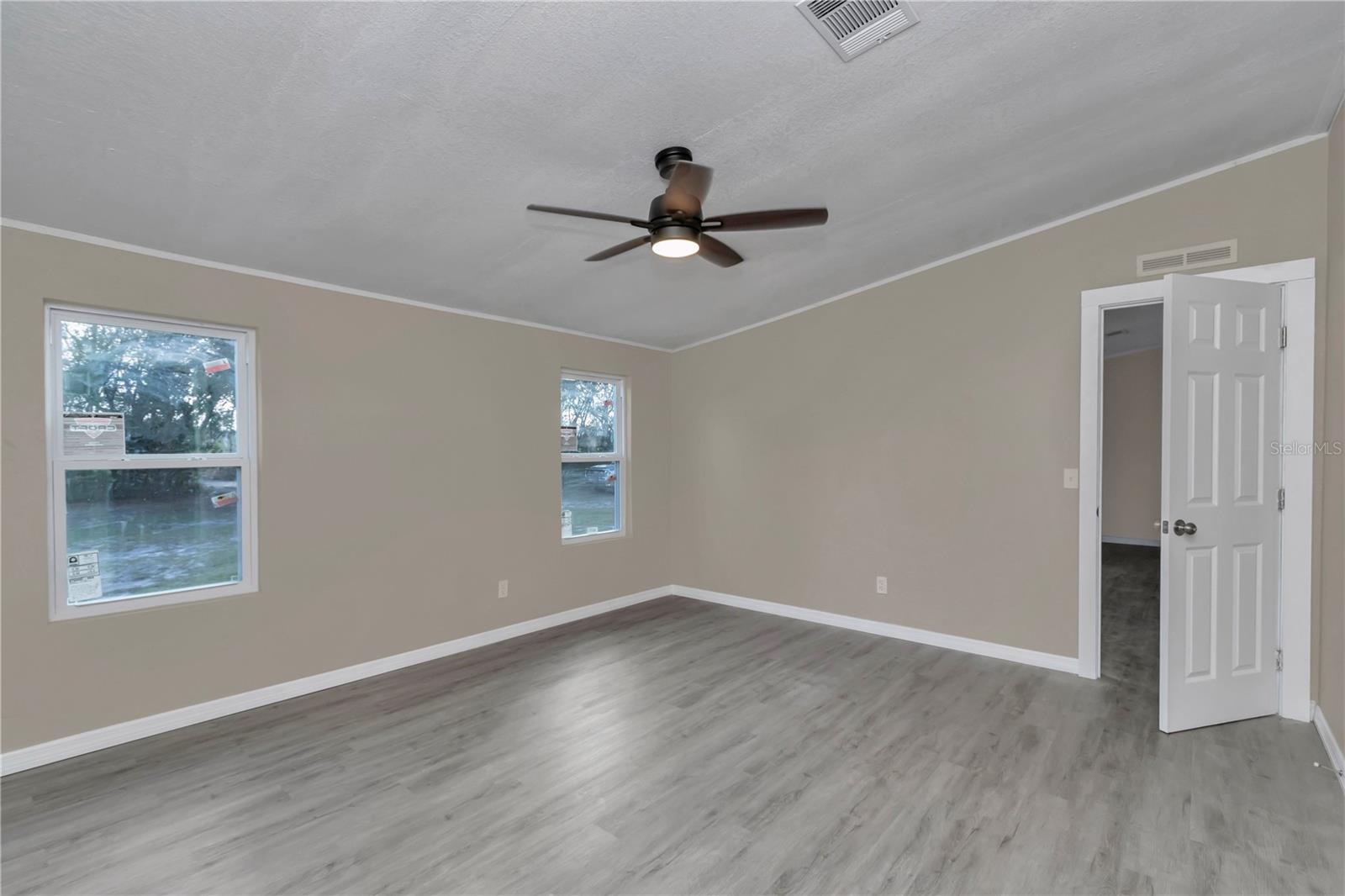 FLORIDA HLNDS - Residential