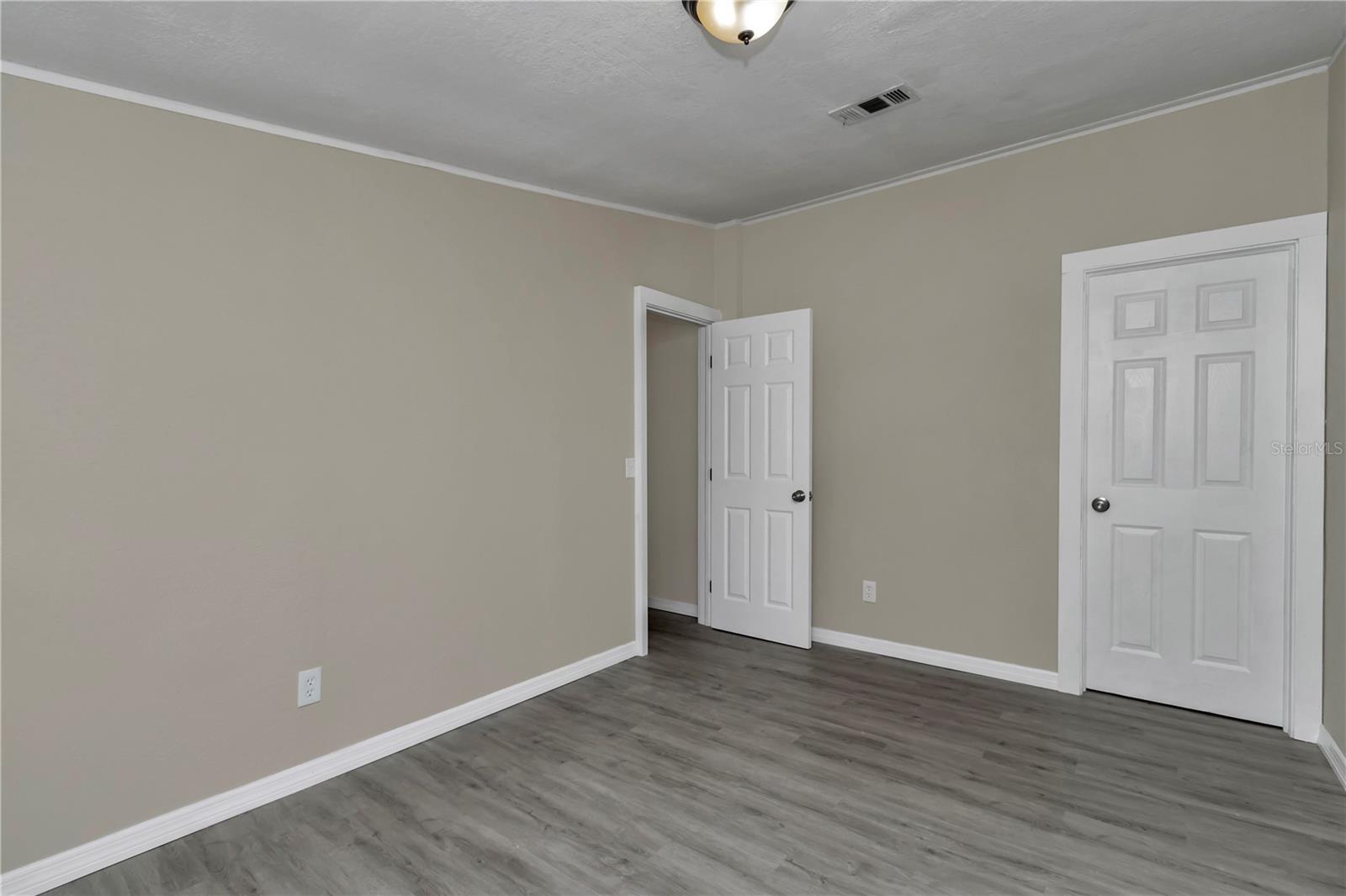 FLORIDA HLNDS - Residential