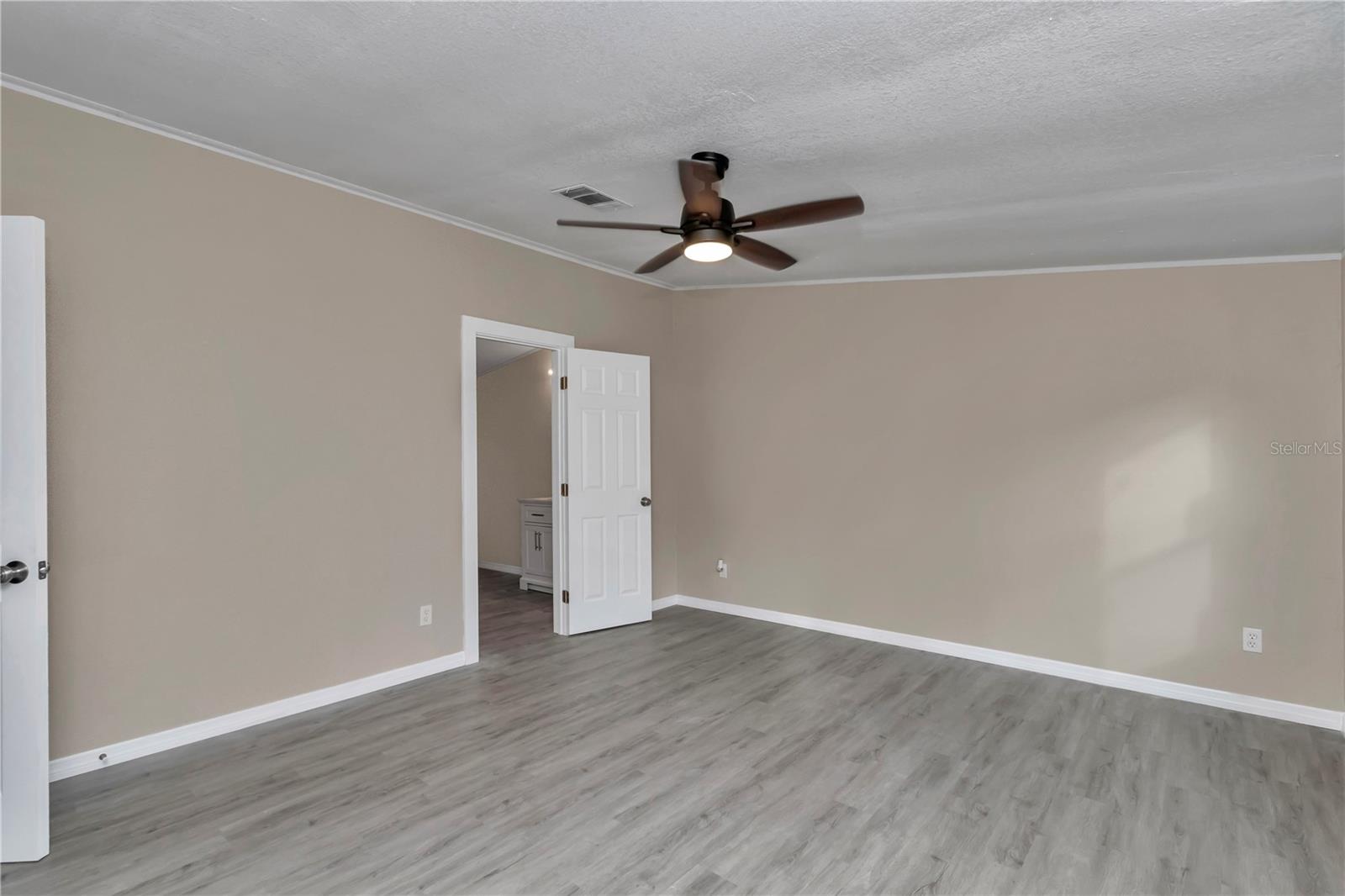 FLORIDA HLNDS - Residential