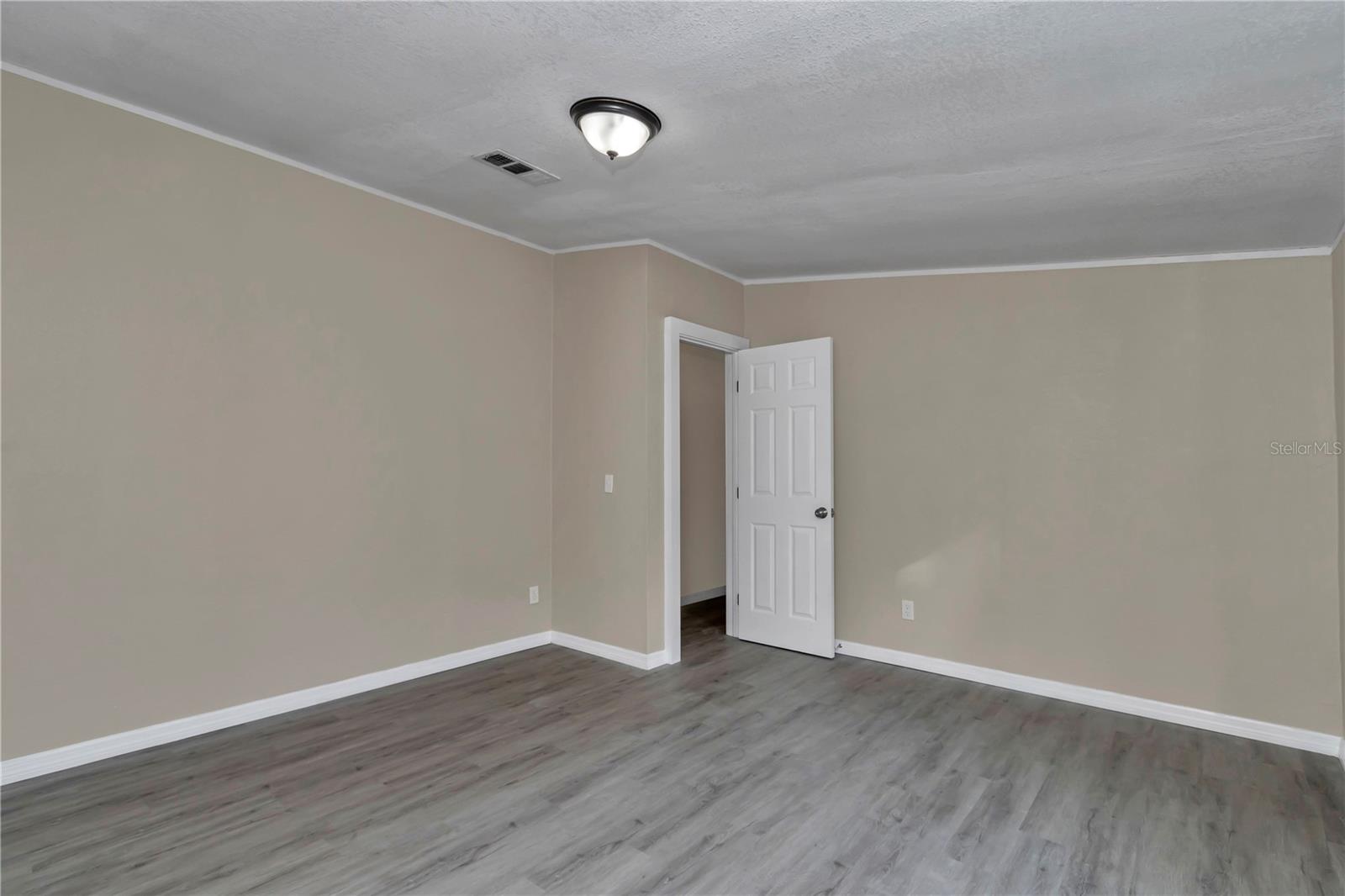 FLORIDA HLNDS - Residential