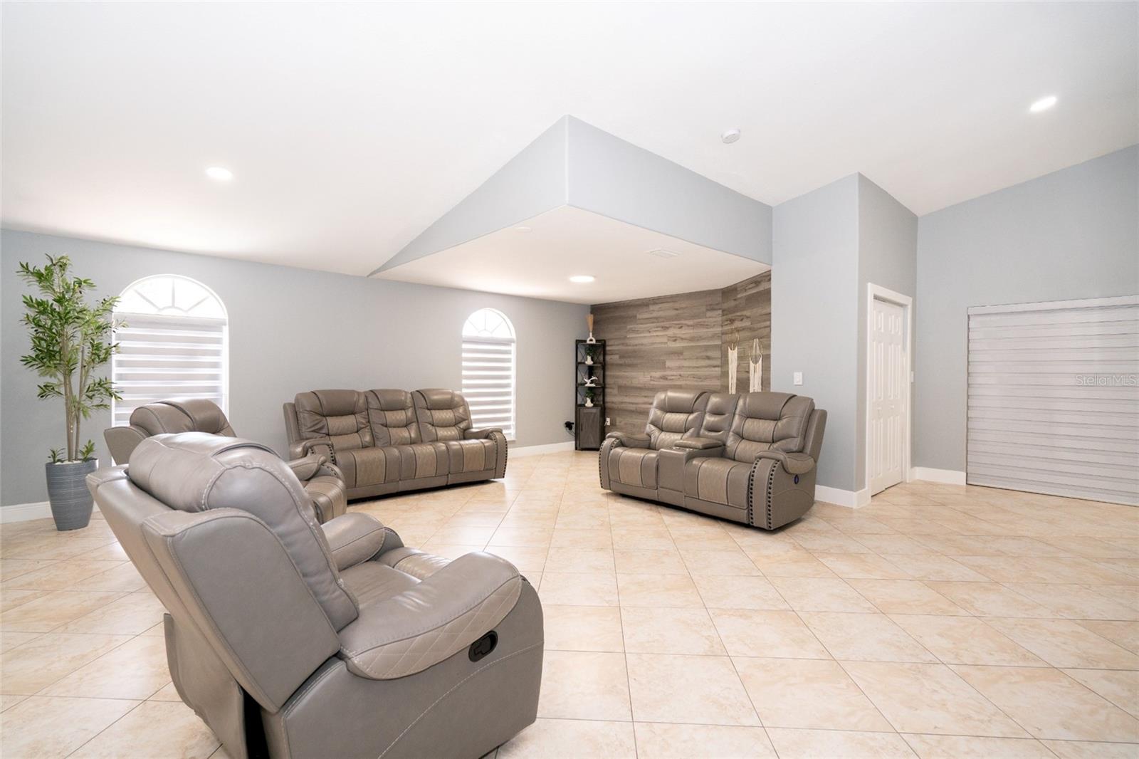 COMMUNITY ESTATES SUB - Residential