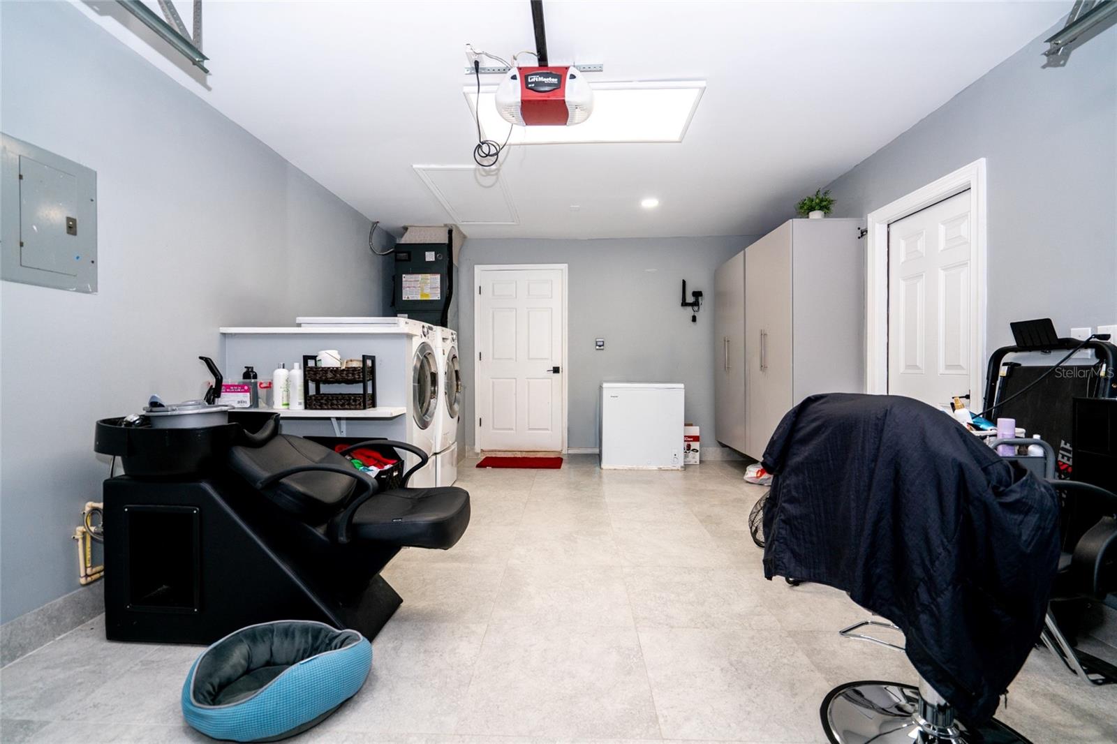 COMMUNITY ESTATES SUB - Residential