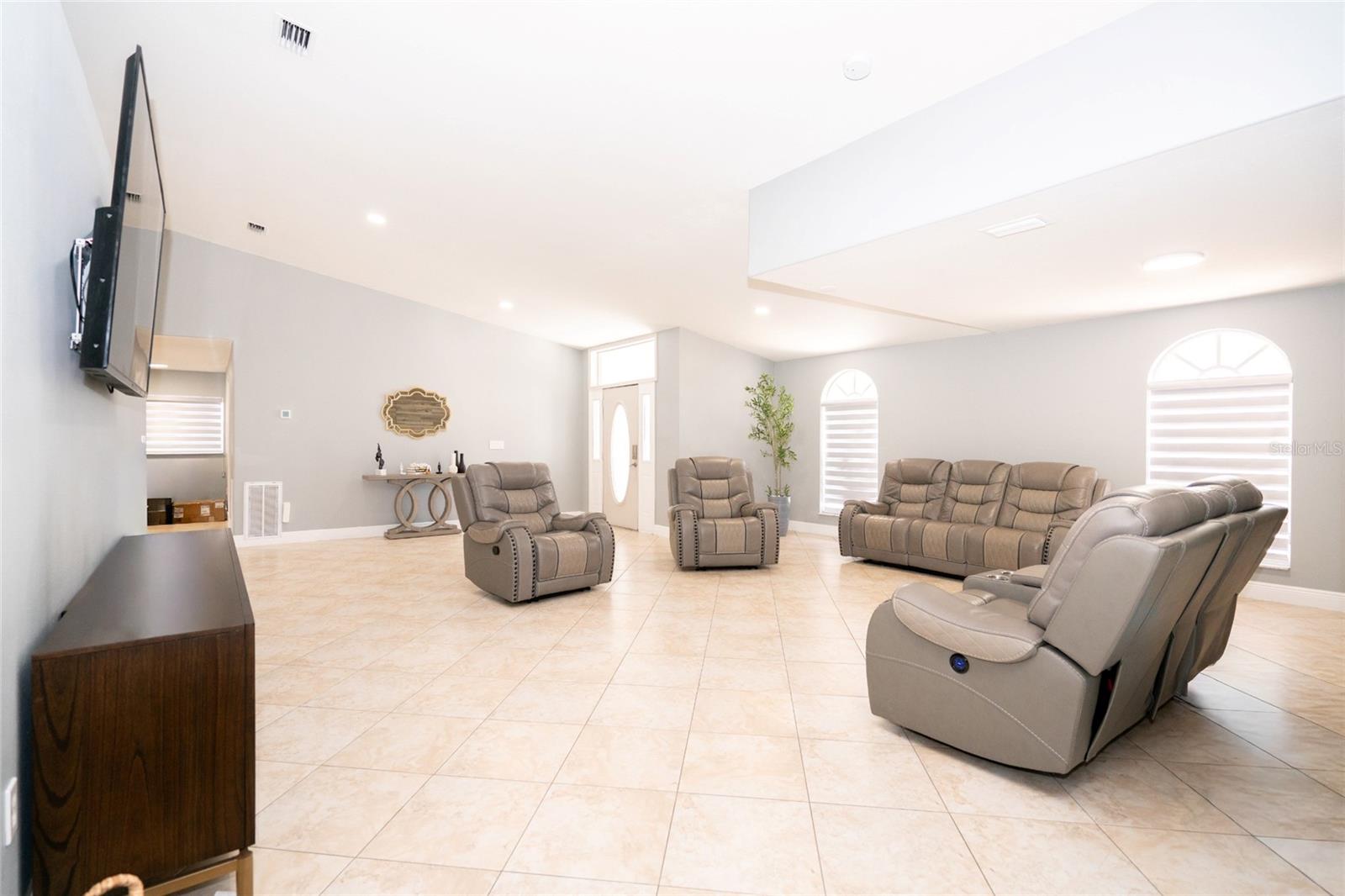 COMMUNITY ESTATES SUB - Residential