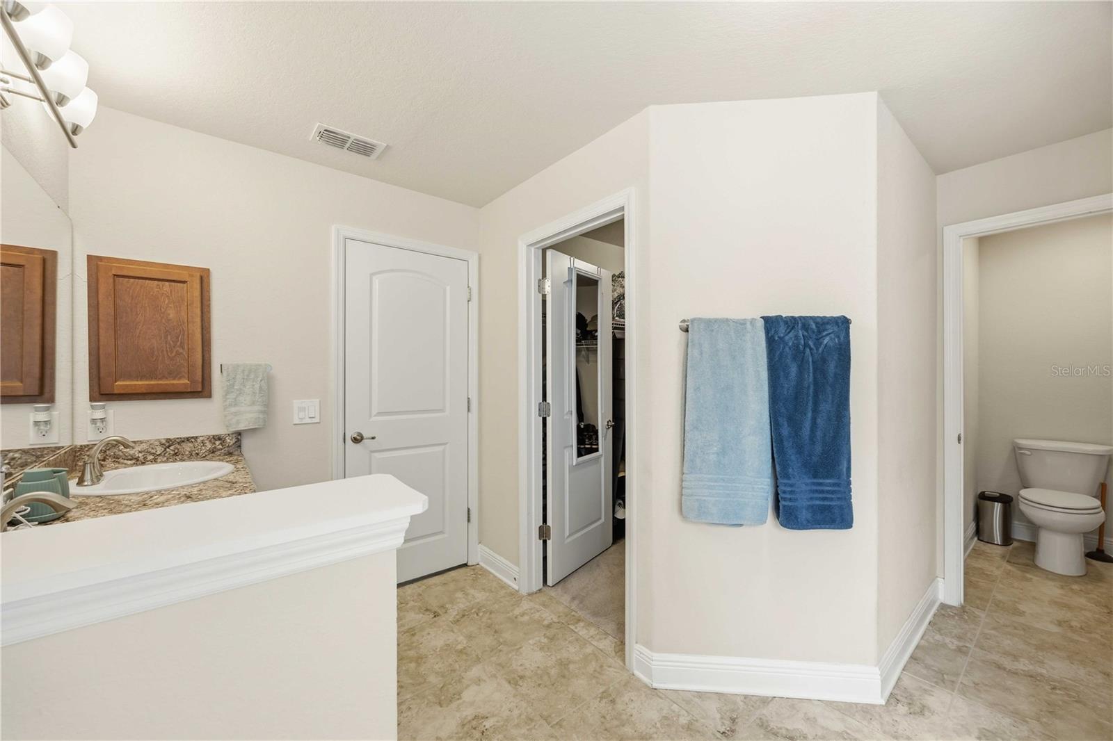 RIDGE/HLND MDWS - Residential