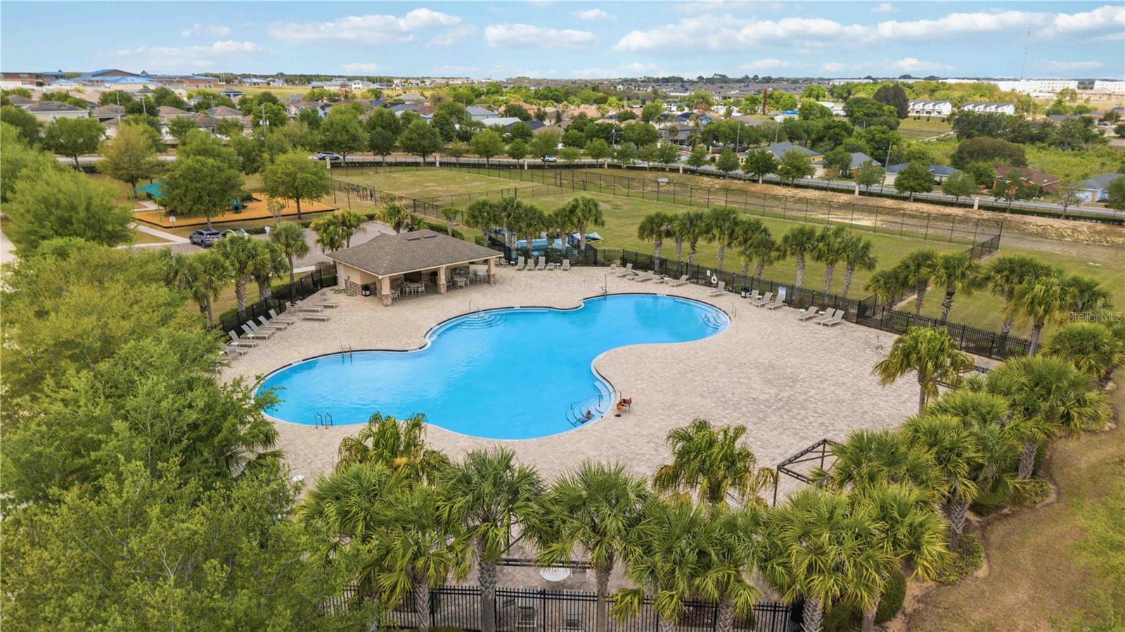 RIDGE/HLND MDWS - Residential