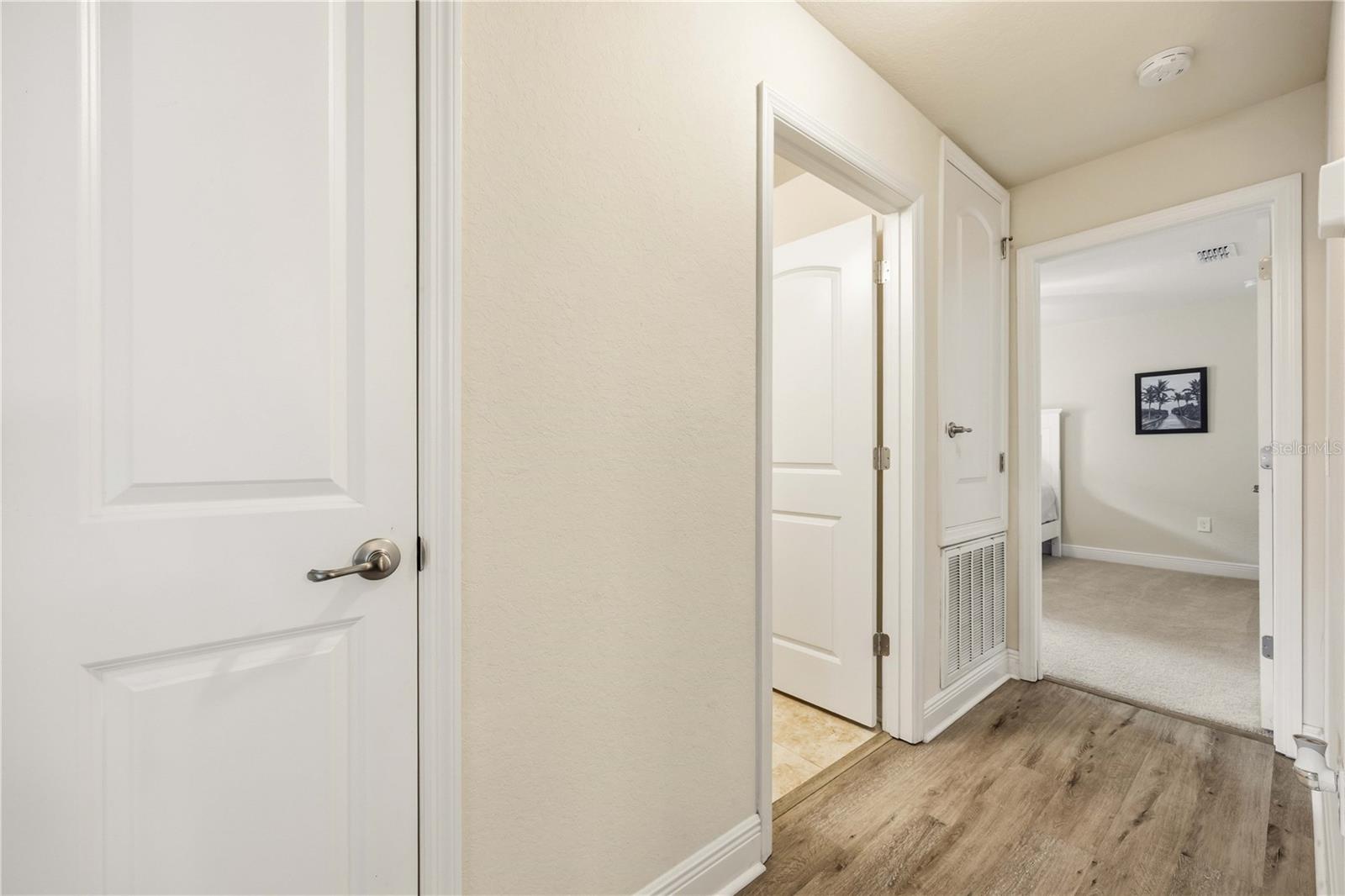 RIDGE/HLND MDWS - Residential