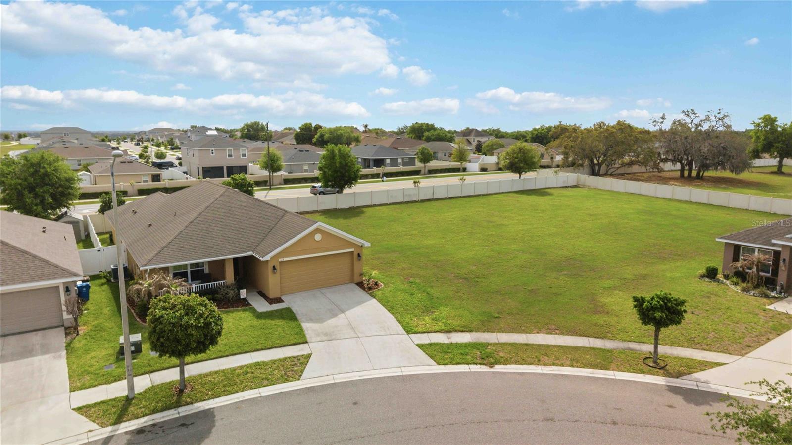 RIDGE/HLND MDWS - Residential